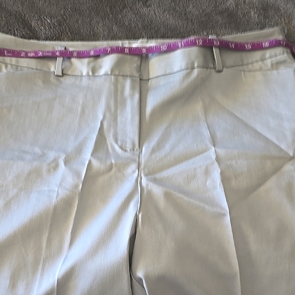 Liz Claiborne Emma Cotton Gray Sateen Womens Mid Rise Slim Fit Ankle Pant - Picture 6 of 8